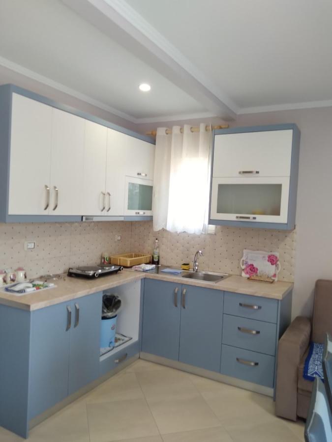 Eleana'S Apartament Sarandë エクステリア 写真
