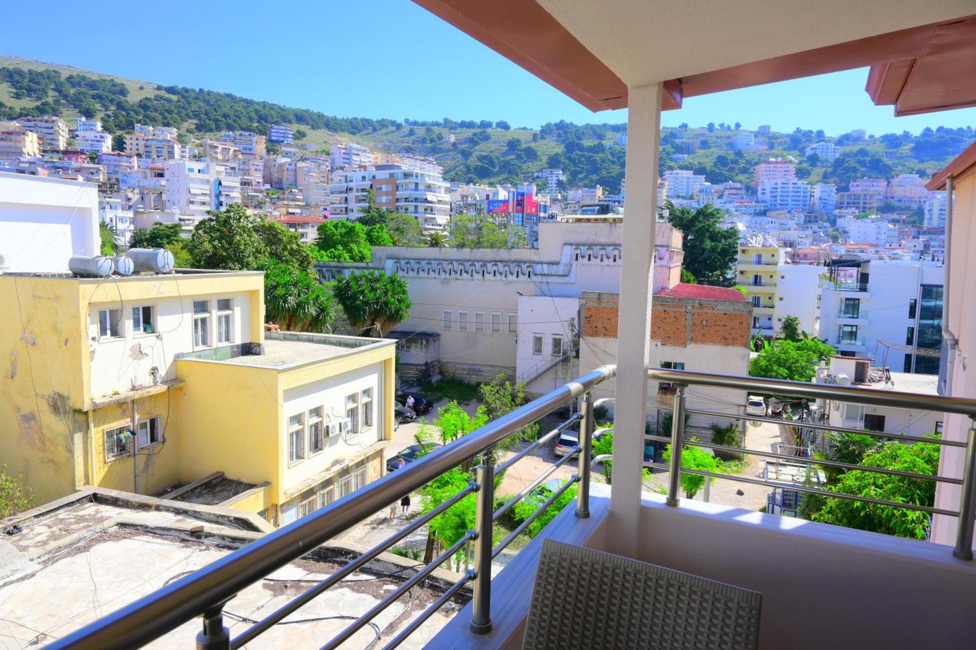 Eleana'S Apartament Sarandë 部屋 写真
