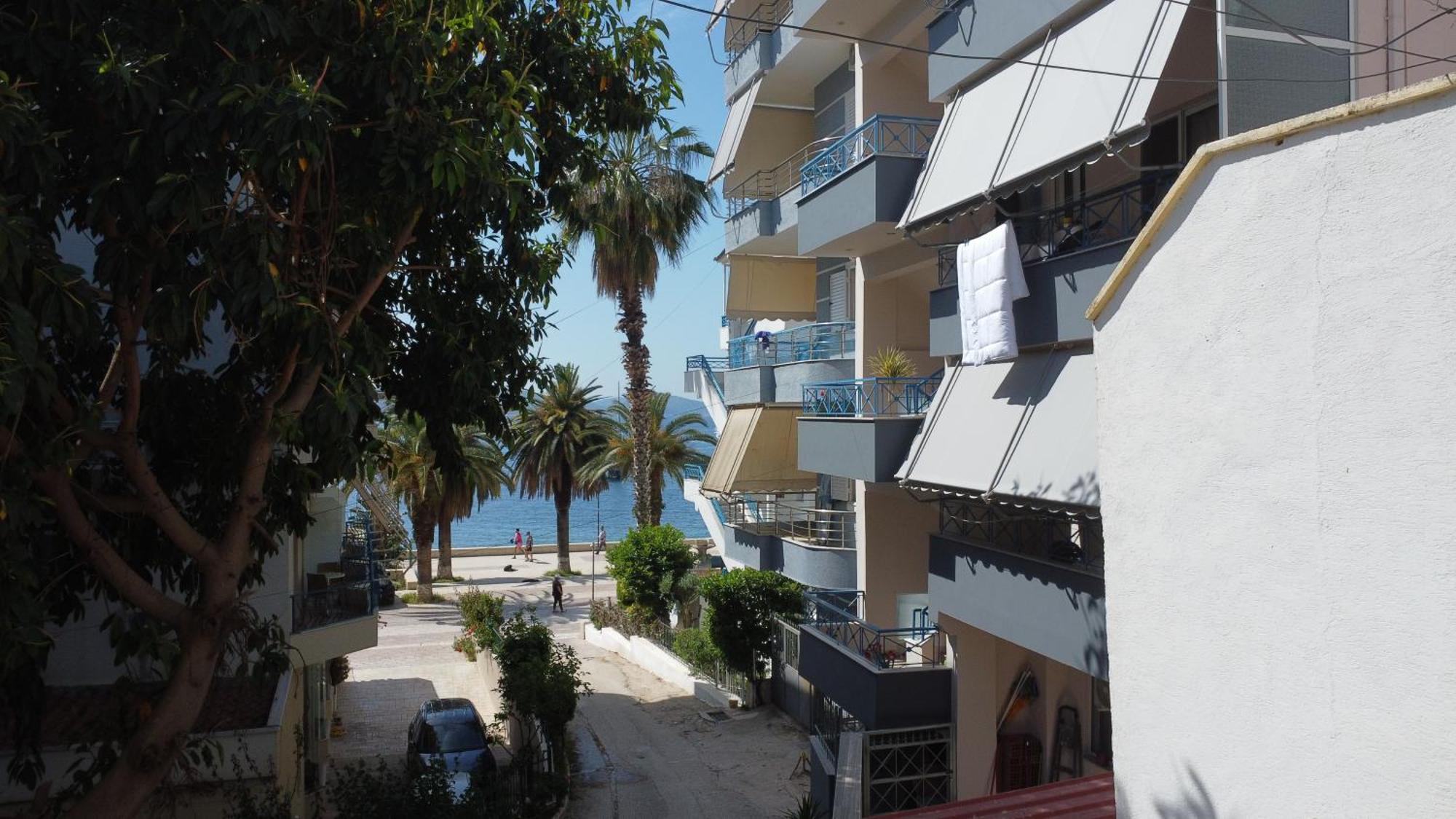Eleana'S Apartament Sarandë 部屋 写真