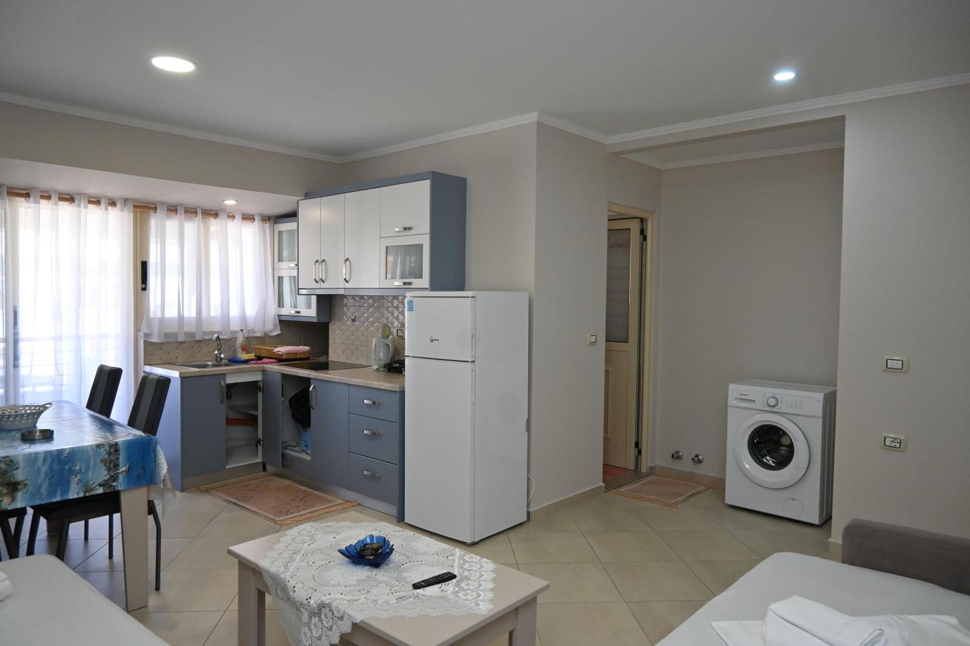Eleana'S Apartament Sarandë 部屋 写真