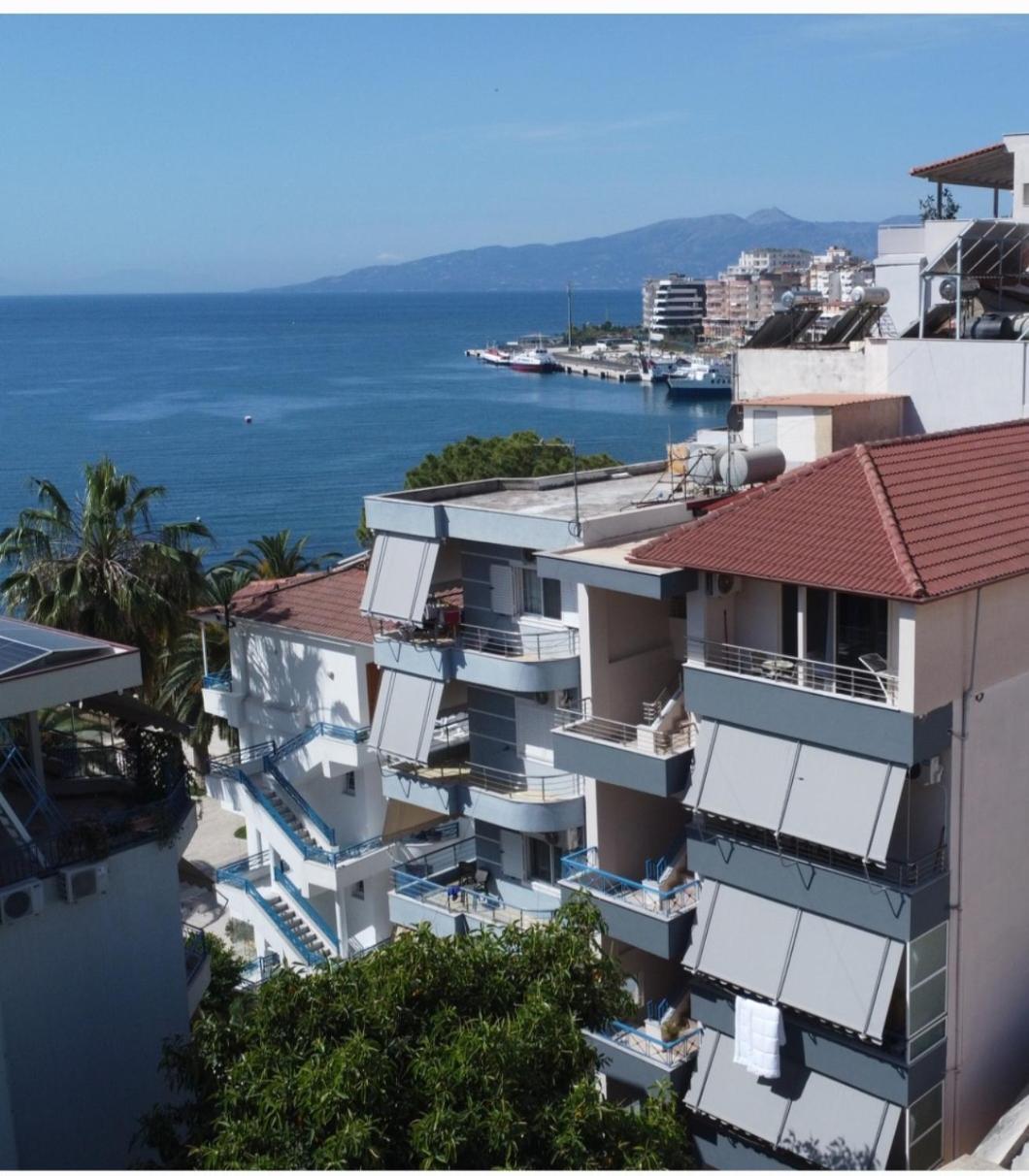 Eleana'S Apartament Sarandë エクステリア 写真