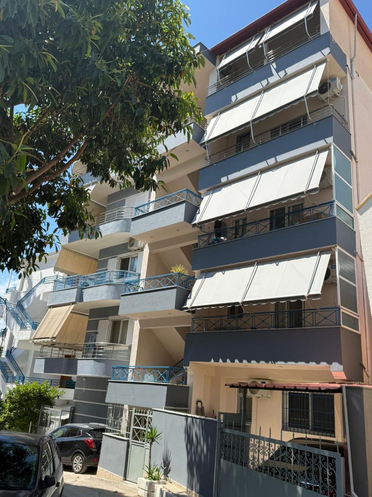 Eleana'S Apartament Sarandë エクステリア 写真