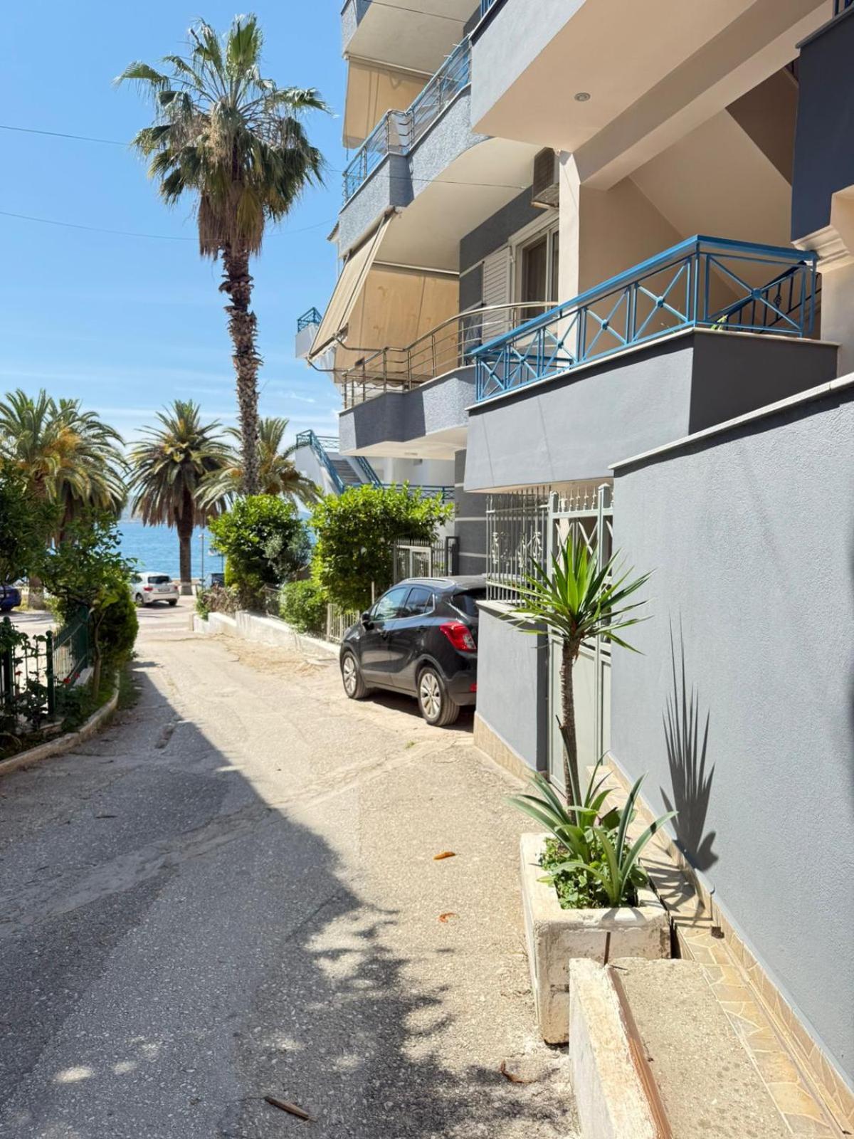 Eleana'S Apartament Sarandë エクステリア 写真